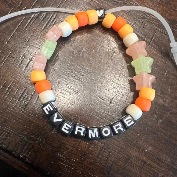 (10 pack, adjustable) Taylor Swift Eras Tour Friendship Bracelets - Picture 15 of 16